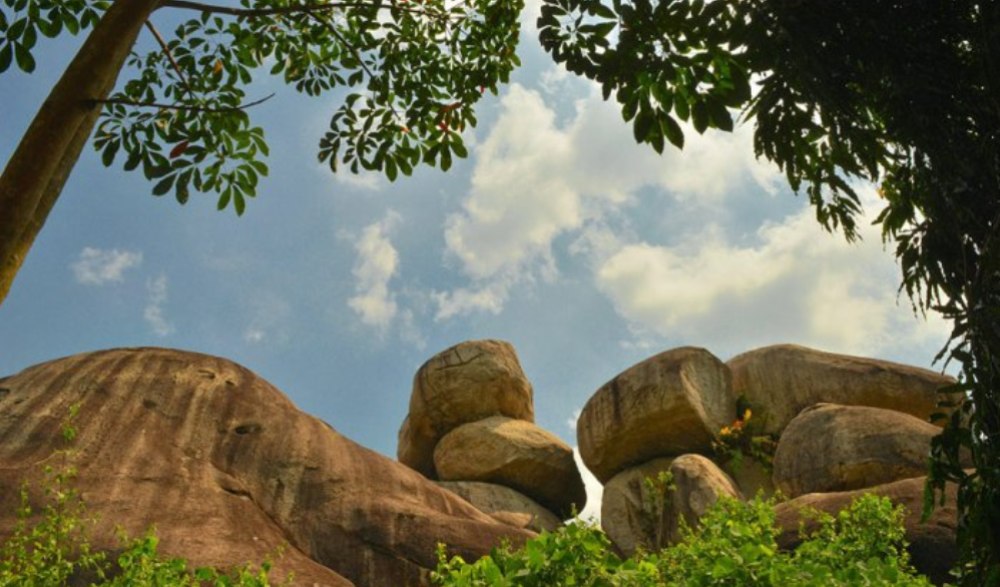 Taman Batu Granit Tanjung Bintang