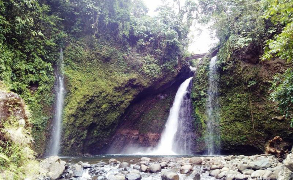 Air Terjun Batu Layang, photo by Detik Travel